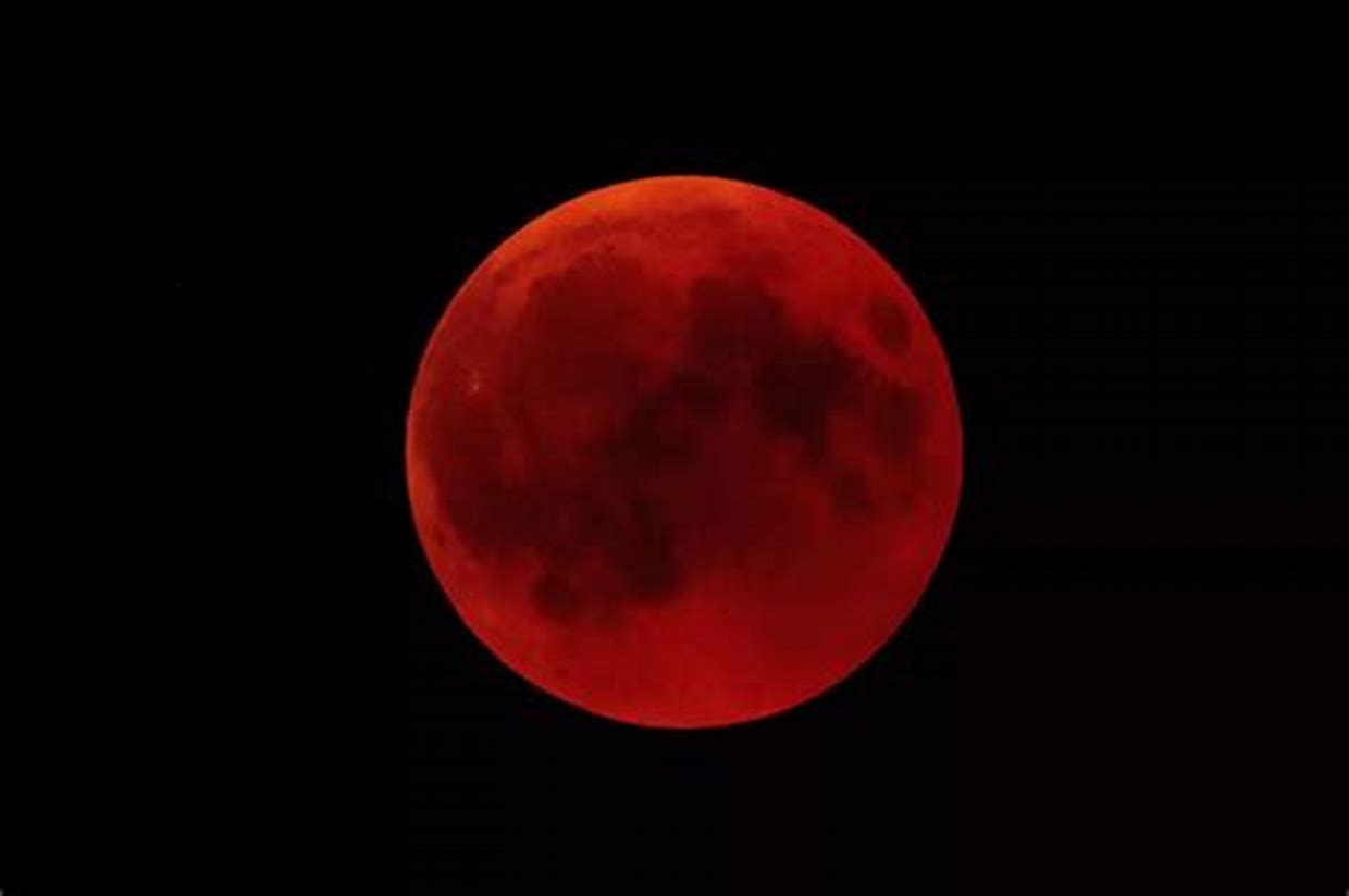 blood moon total lunar eclipse tonight